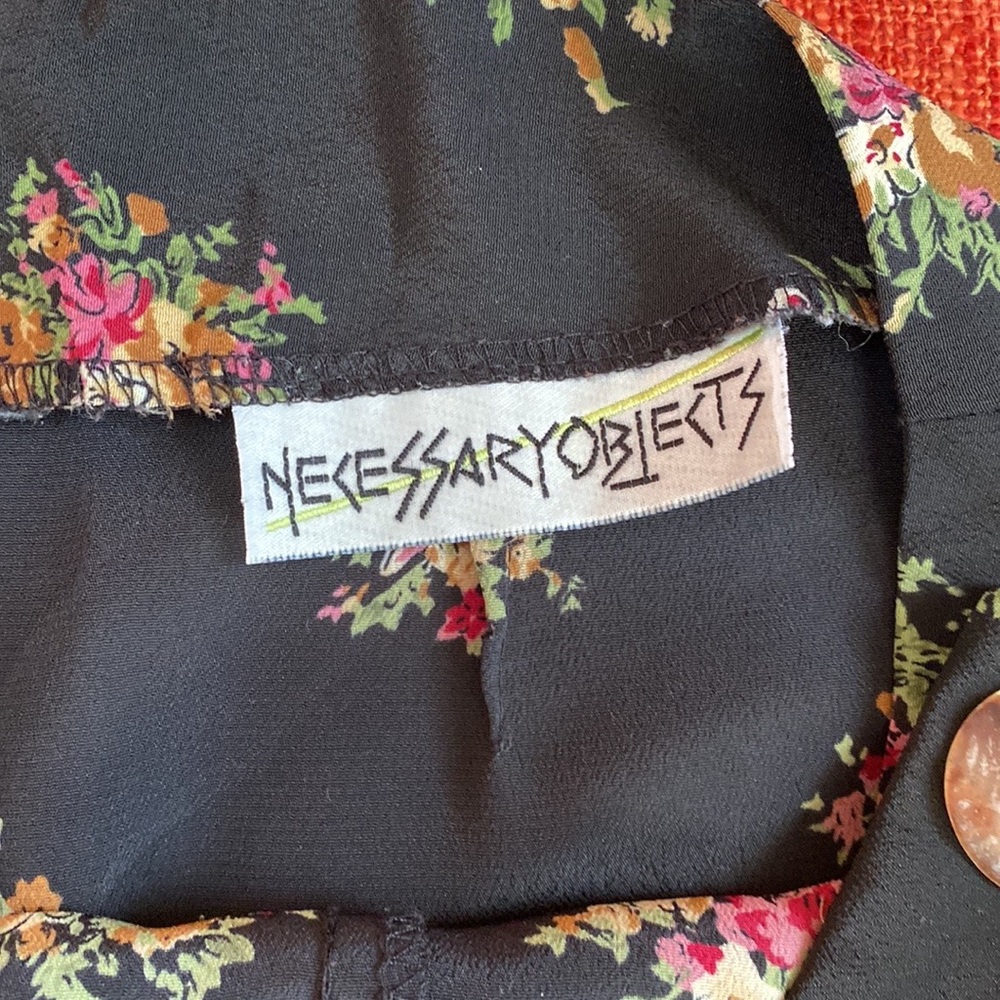 VTG 90’s Necessary Objects Dark Floral Skort Shorts Skirt - Picture 6 of 10